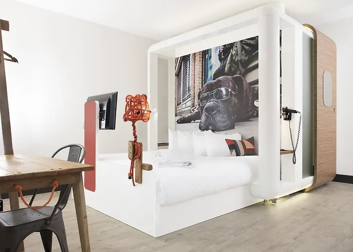 Corner CityHotel Londra